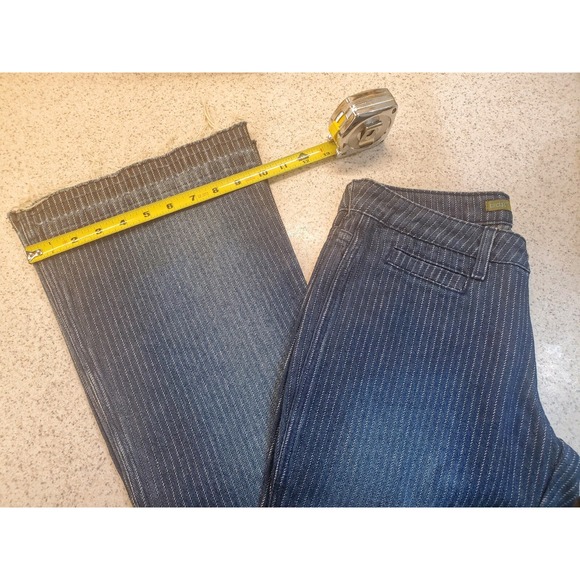 Y2K NWT Women's SZ 1/2 Distressed Flare Pinstripe Boot Cut BDG Jeans Raw Hem - Picture 8 of 9